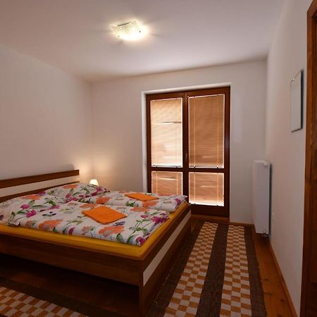 Ubytovanie Dita Červený Kláštor Extérieur photo