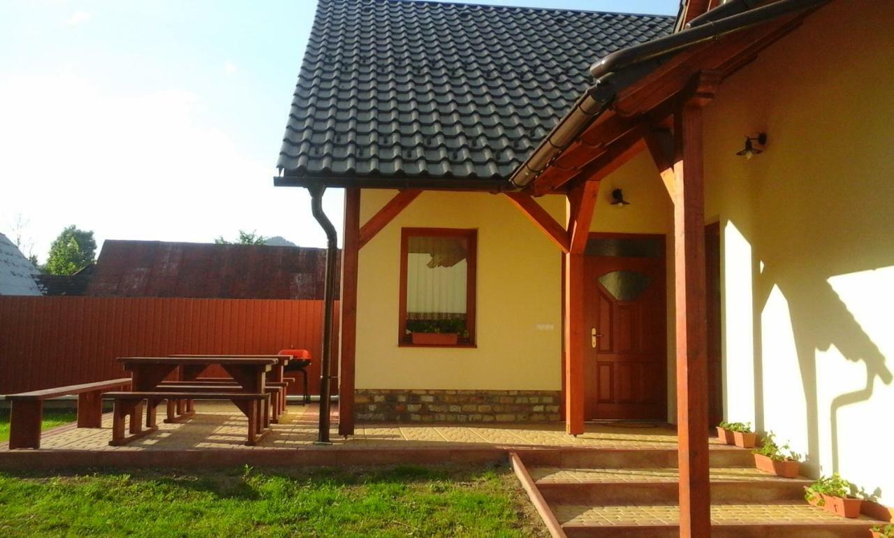 Ubytovanie Dita Červený Kláštor Extérieur photo