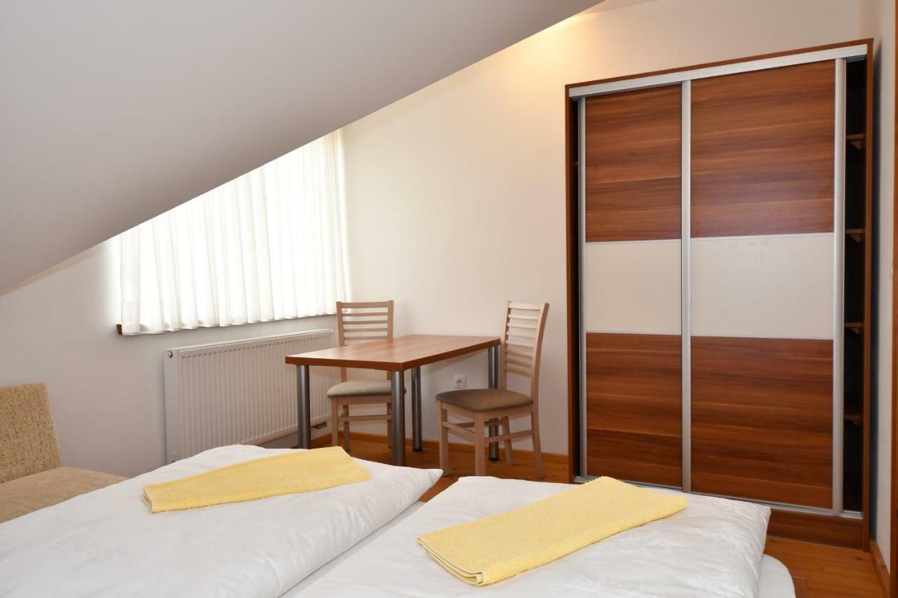 Ubytovanie Dita Červený Kláštor Extérieur photo